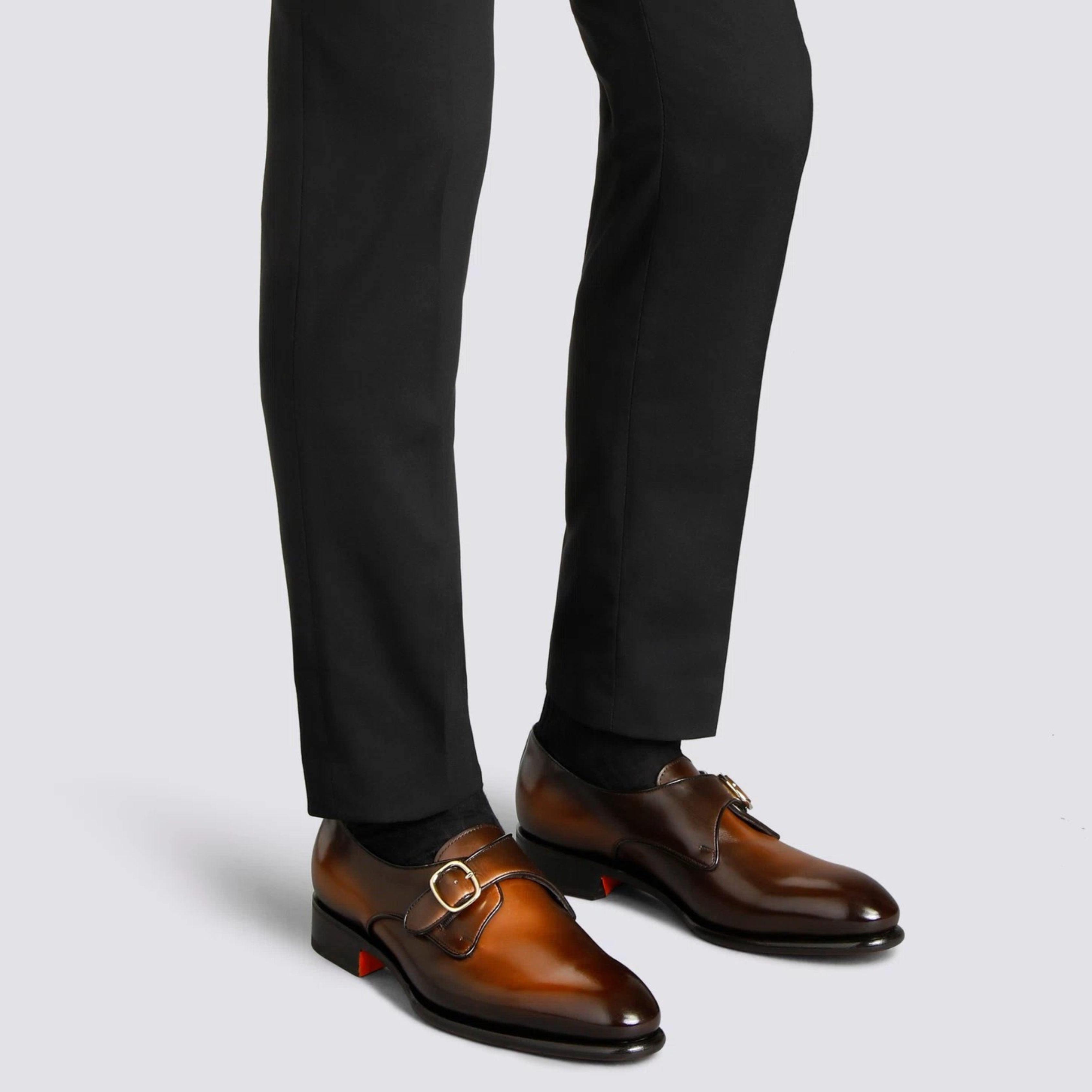 Men's brown leather single-buckle shoe