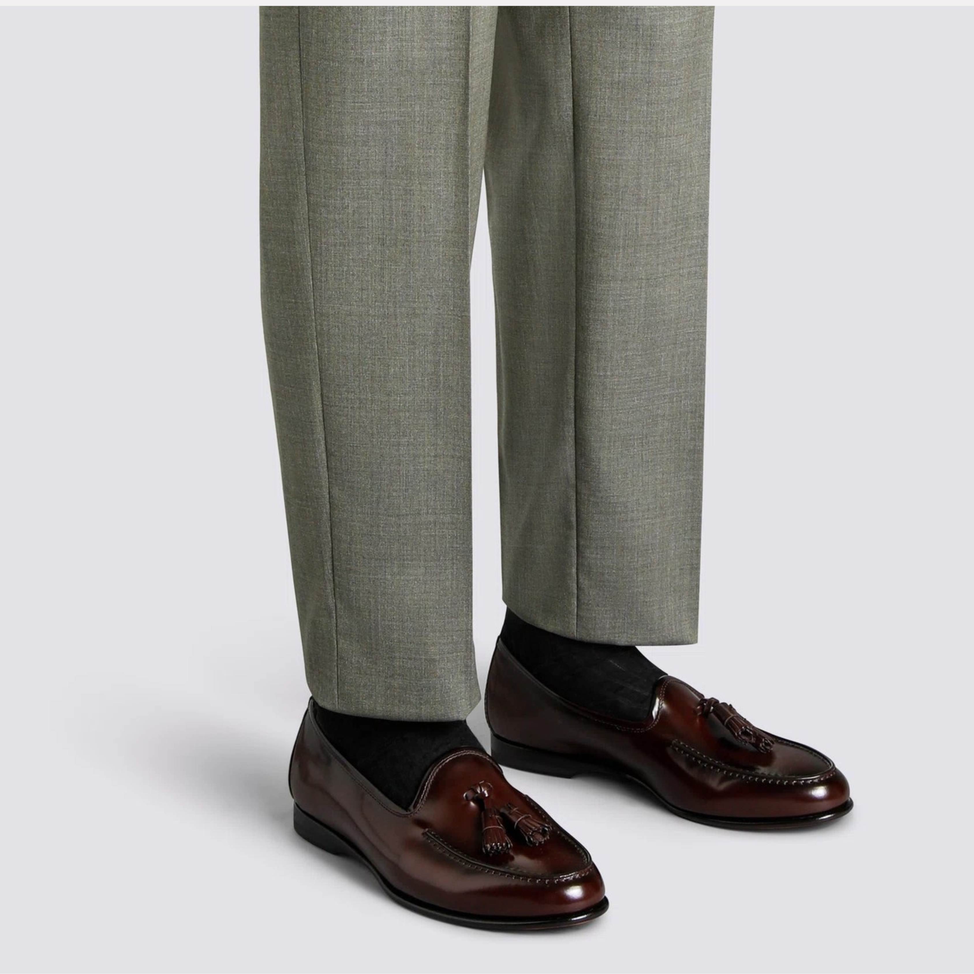 Men’s burgundy shiny leather Andrea tassel loafer
